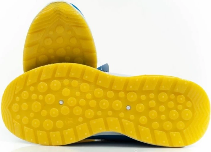 Atlete për djem Leomil, të kaltra