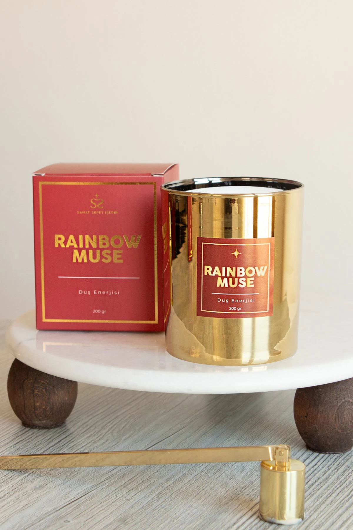 Qiri aromatik Rainbow Muse, ngjyrë ari