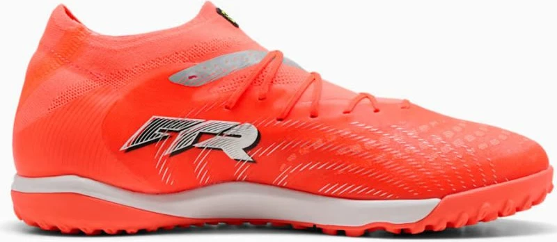 Atlete futbolli Puma për meshkuj