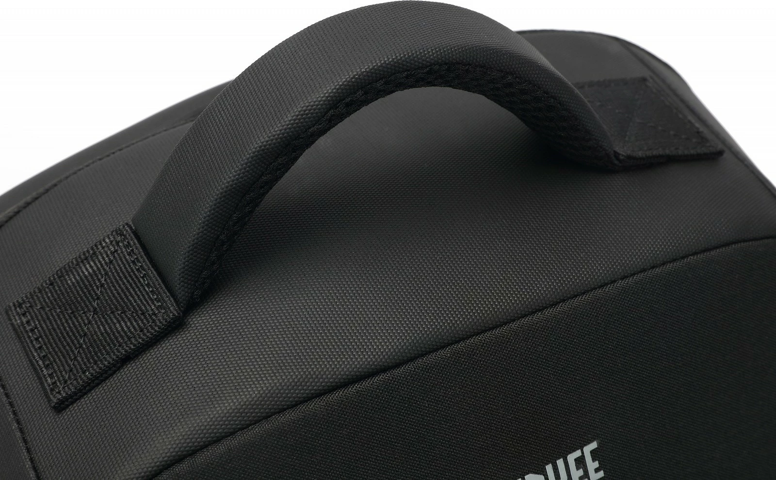 Çantë shpine YENKEE YBB 1501 NOMAD për laptop 15.6", e zezë