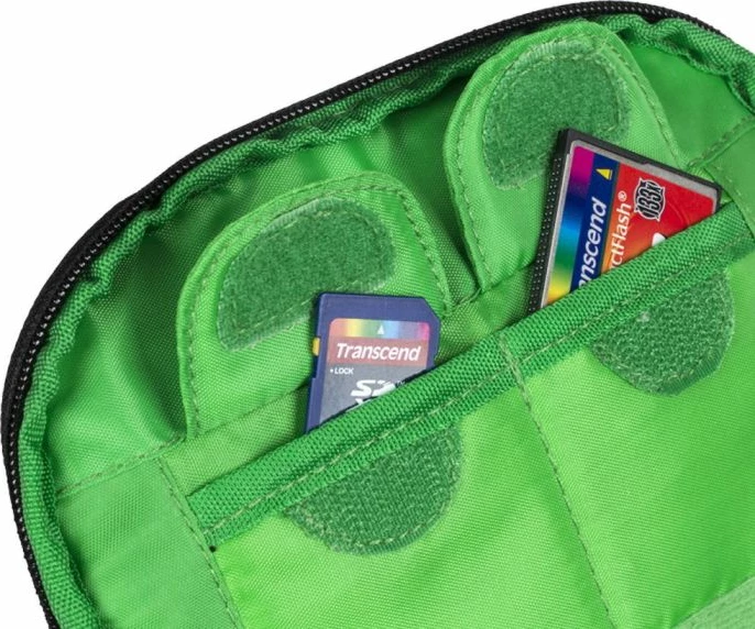 çantë për aparat DSLR RIVACASE 7440 PS, me ndarje të rregullueshme, 190x165x230 mm, e zezë