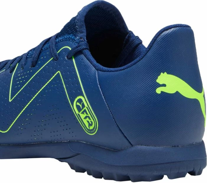 Këpucë futbolli për meshkuj Puma Future Play TT M 107381 03 [Madhësia: 44]