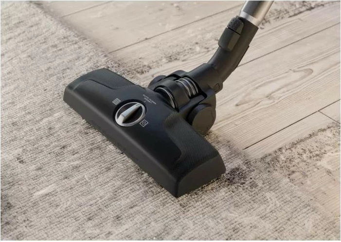 Kasë Electrolux 600 Clean EB61C1OG, 3.5L, HEPA, e gjelbër