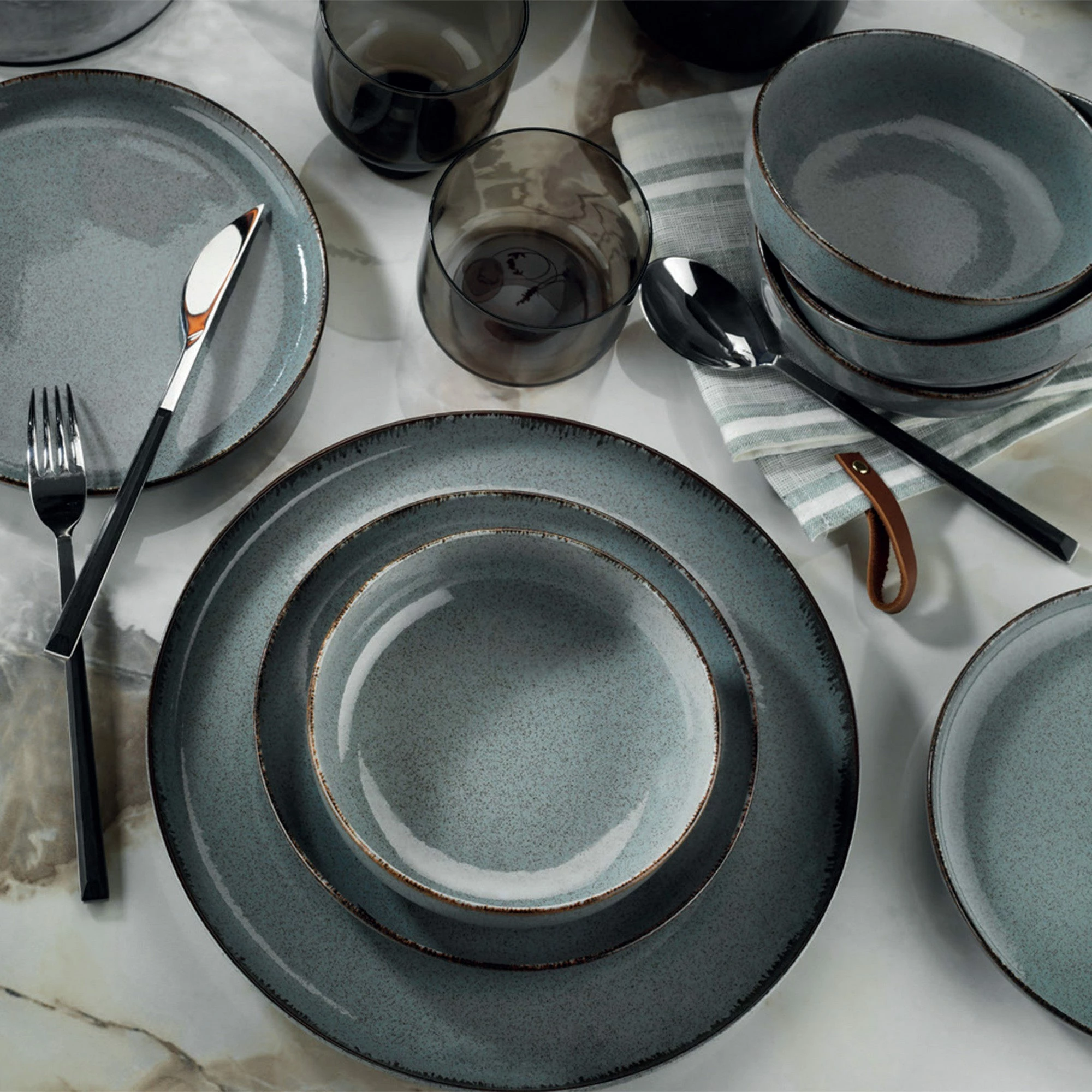 Set darke prej porcelani, 18 pjesë, Hermia, MOD18Y2730P01