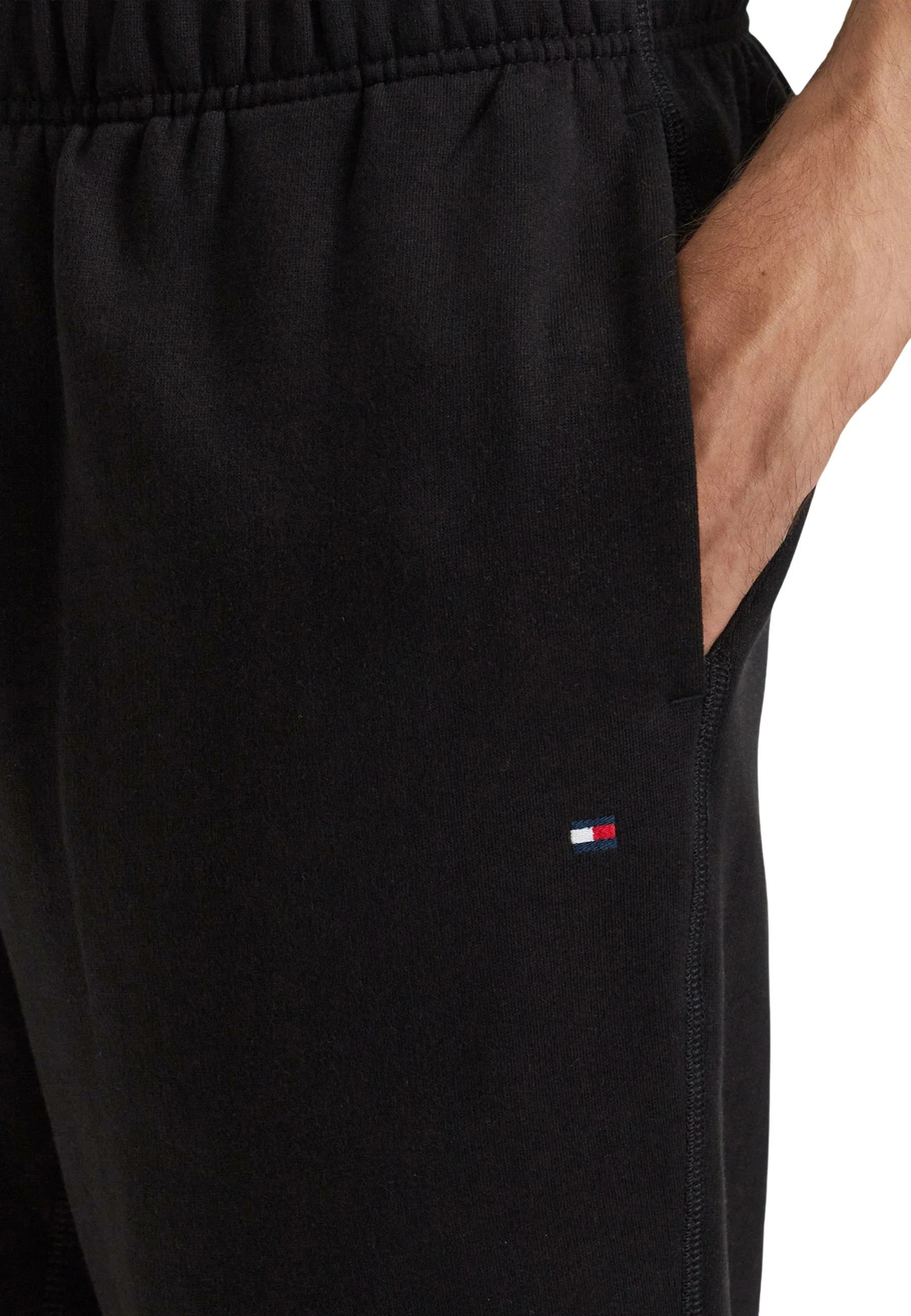 Pantallona sportive për meshkuj Tommy Hilfiger ESSENTIAL FLEECE SWE MW0MW37231, të zeza [Madhësia: L]
