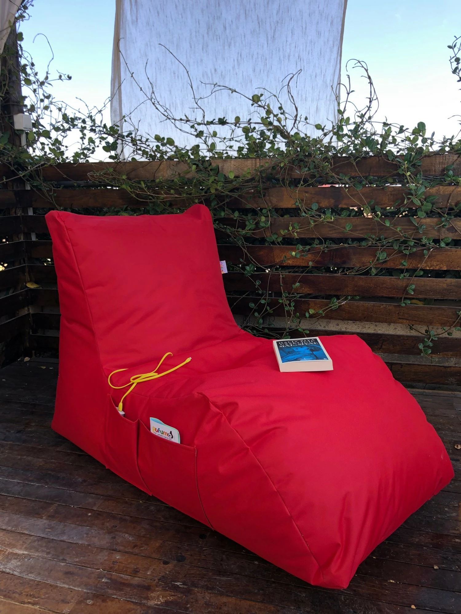 Qese ulëse relaksuese, ngjyrë e kuqe, stil daybed