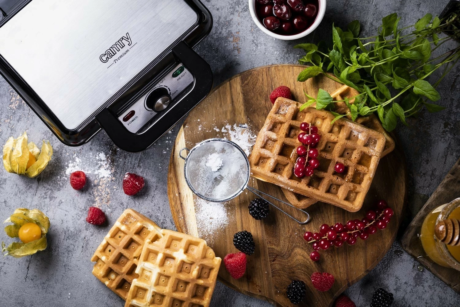 Aparat për gofra Camry CR 3046, 2 gofra, ngjyrë argjendtë-e zezë