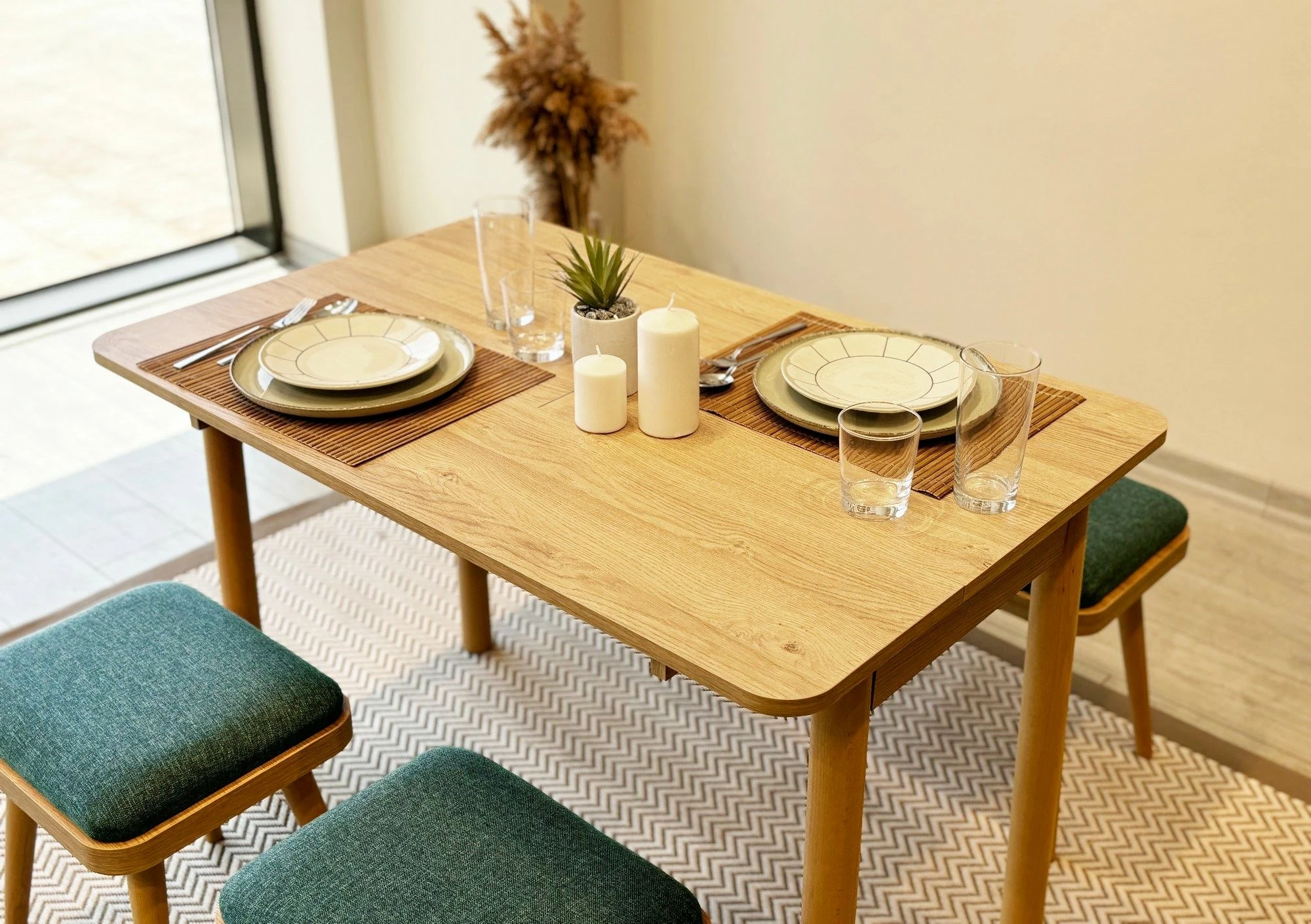 Set tavoline me karrige për ngrënie, zgjatës, 4 pjesë, Skye Decor, Vina Mini 04 1070, ngjyrë lis, e gjelbër