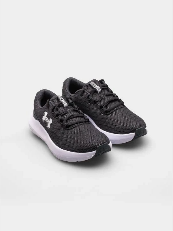 Atlete për vrapim për meshkuj Under Armour Surge 4, të zeza