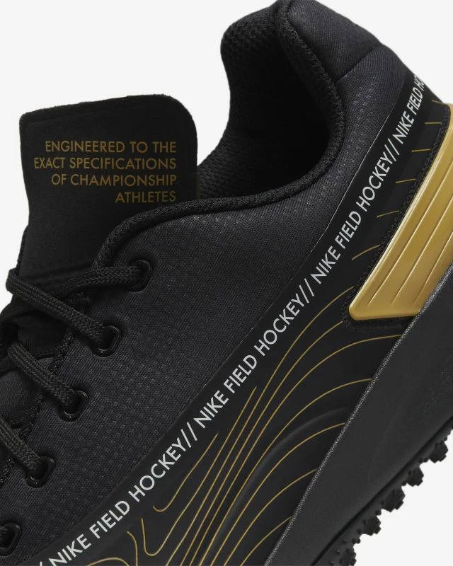 Atlete Nike Vapor Drive, për meshkuj dhe femra, të zeza me ari [Madhësia: 44]