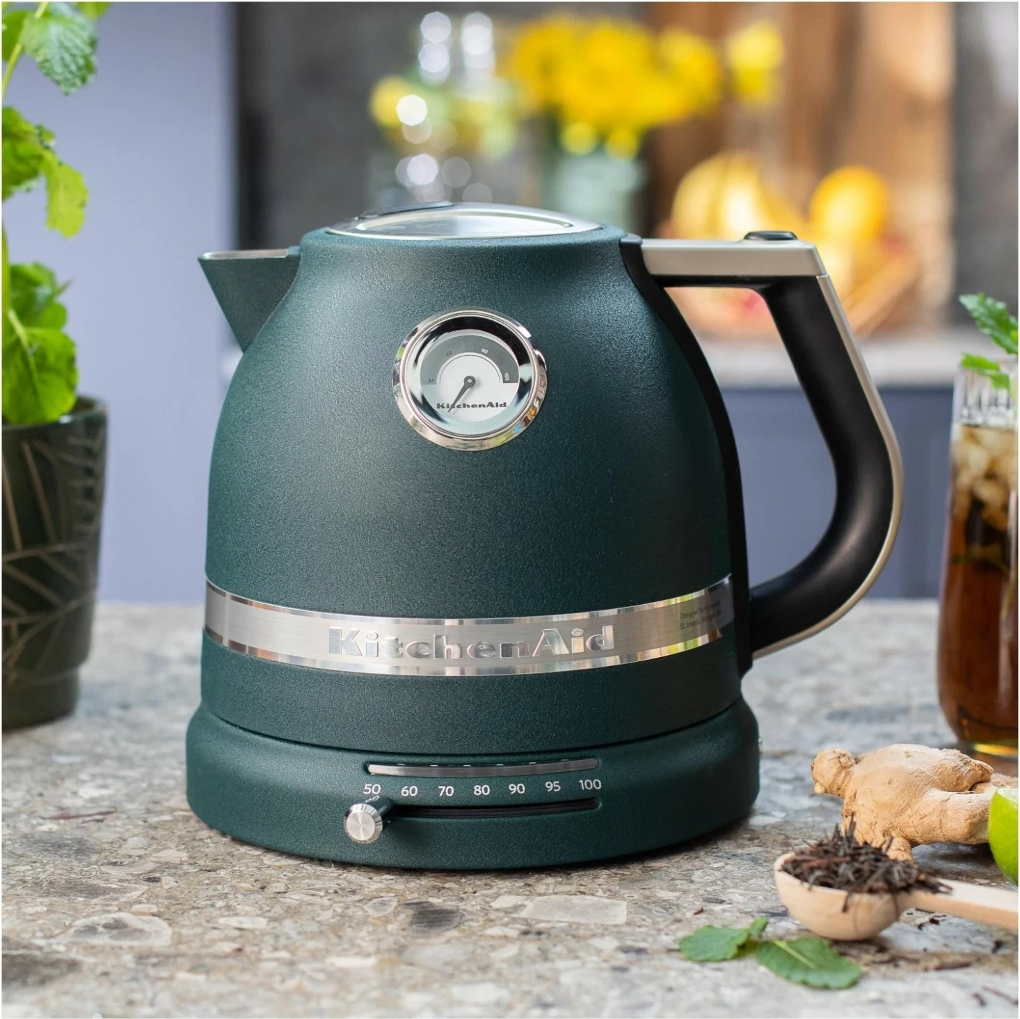Çajnik elektrik KitchenAid Artisan 5KEK1522, 1.5L, 2400W, ngjyrë e gjelbër e errët