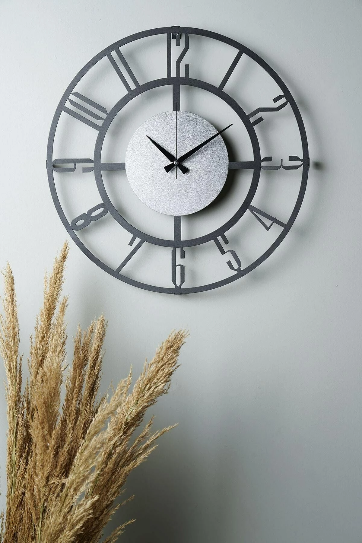 Orë muri dekorative metalike Wallity, Myk9912, e zezë dhe argjendtë, 50x50cm