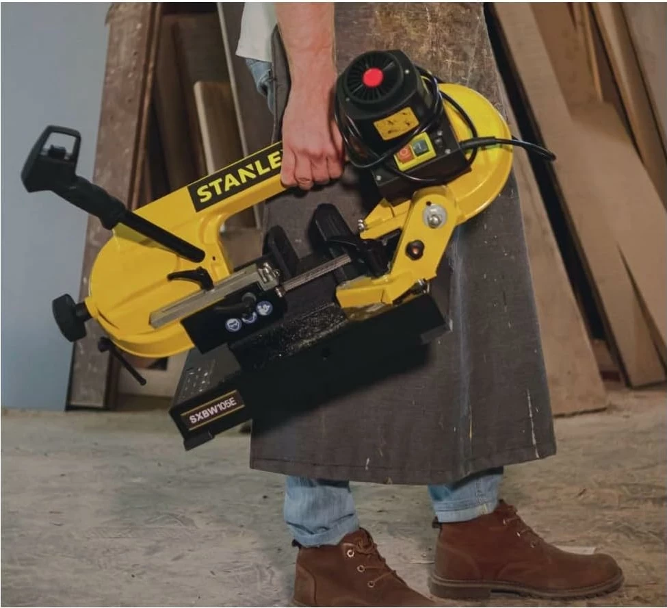 Sharrë shirit për metal Stanley SXBW105E 750W 105mm
