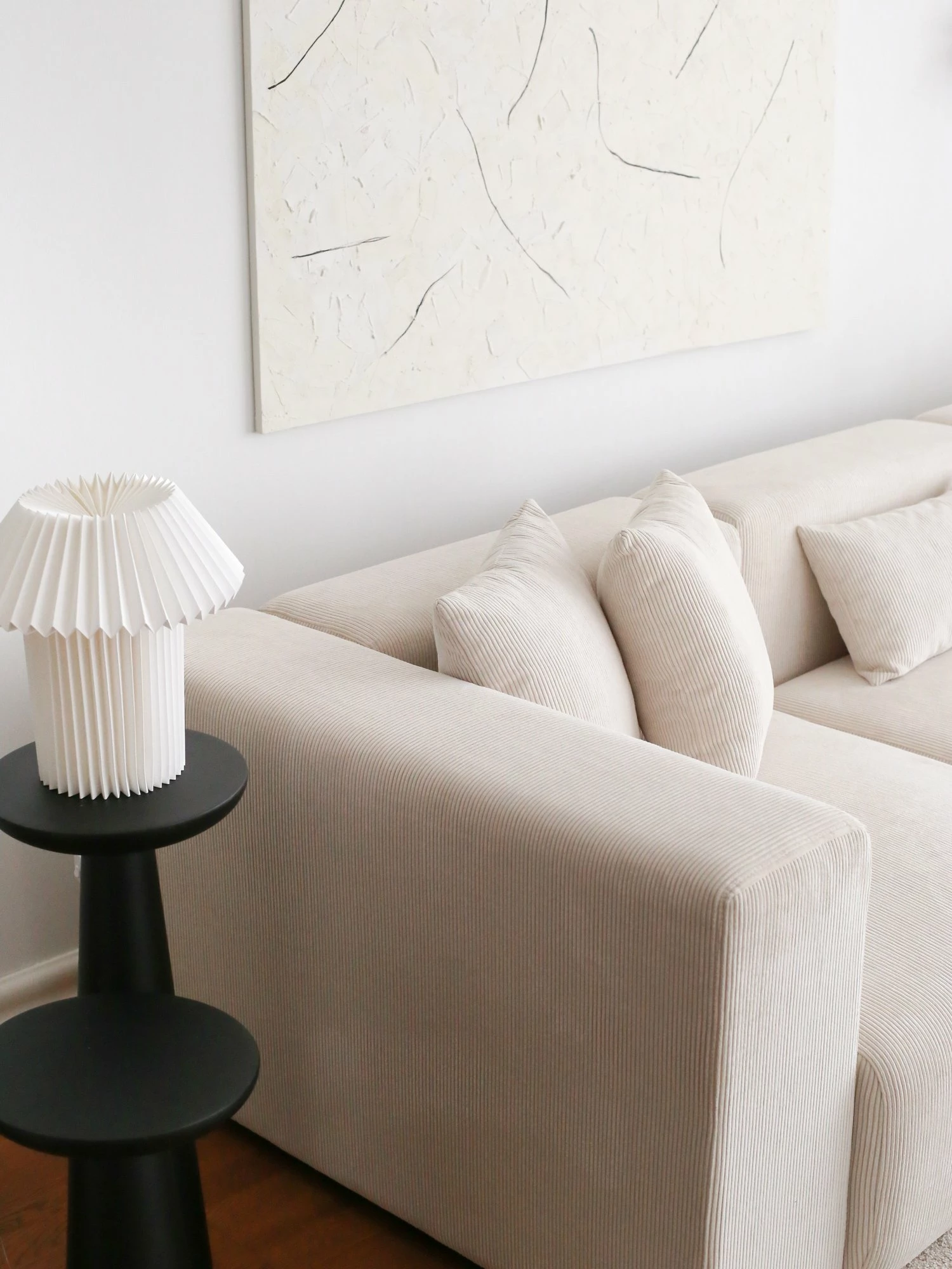 Këndare Yolo, Atelier del Sofa, e bardhë