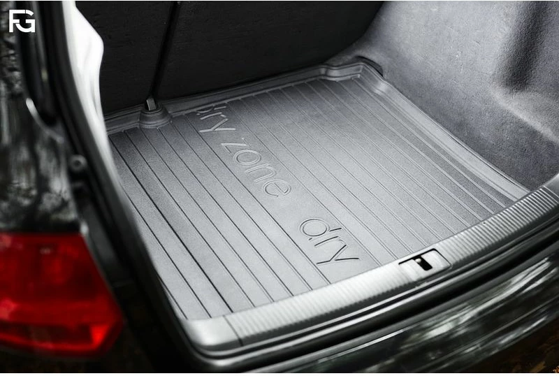 Shtroje Gome Bagazhi Audi A4 B8 Dz549048