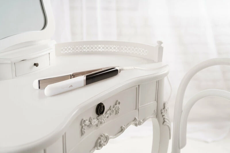 Drejtuese Flokësh ETA FENITÉ 733790000