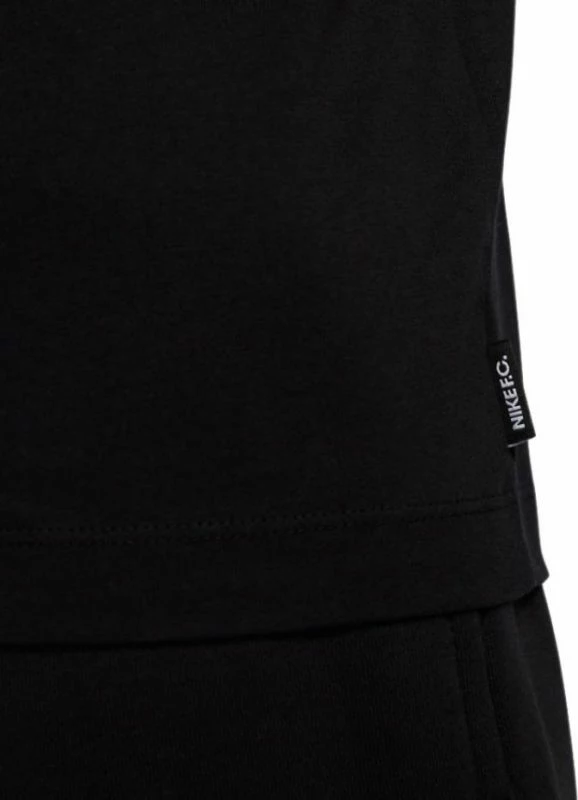 Maicë Nike për meshkuj, e zezë