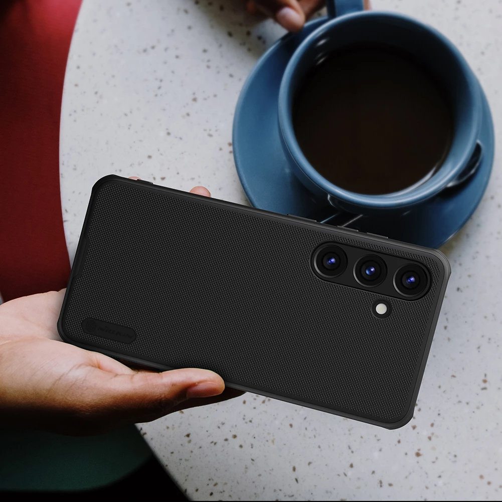 Mbështjellës Nillkin Super Frosted Shield Pro për Samsung Galaxy S24, Kuq