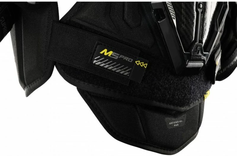 Mbrojtëse shpatullash për meshkuj Bauer, të zeza