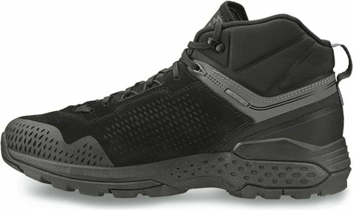 Atlete outdoor Garmont, të zeza