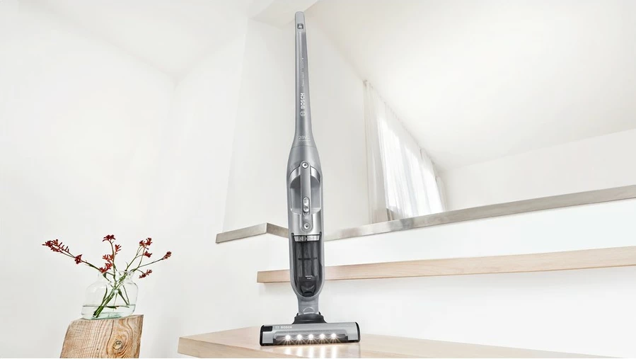 Fshesë me korrent 2-në-1 Bosch Serie 4 BBH3K2801, Pa qese, Argjendtë