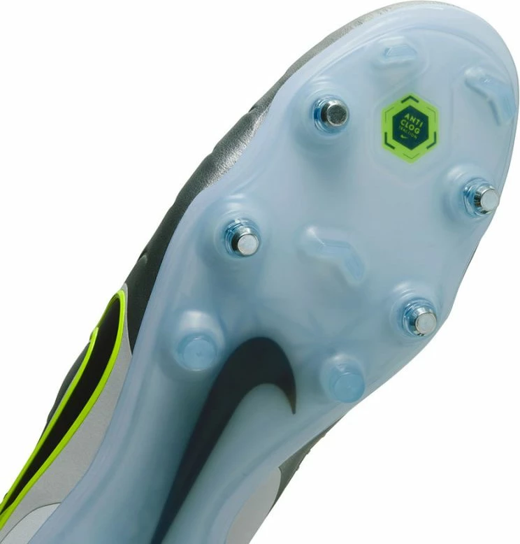 Atlete futbolli për meshkuj Nike, argjend