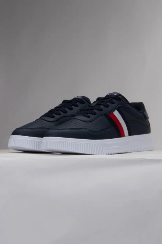 Këpucë Tommy Hilfiger për meshkuj, blu marine