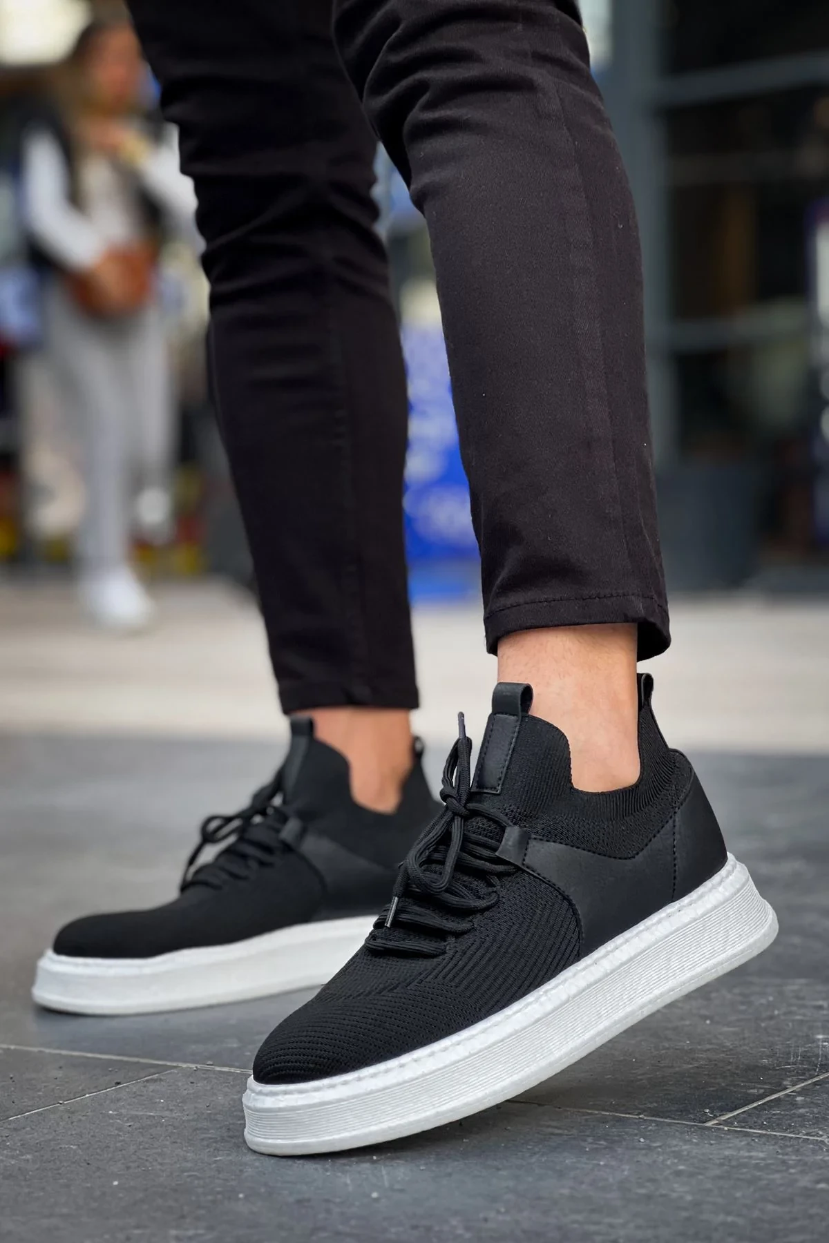 Atlete për meshkuj, Chekich 2408 TBT Fusion BLACK