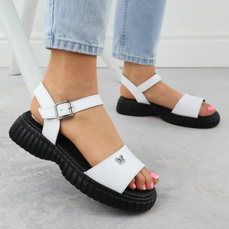 Sandale lëkure Filippo DS6811, të bardha, femra