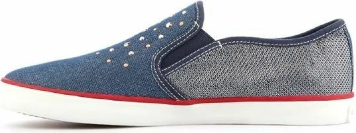 Këpucë Geox për femra