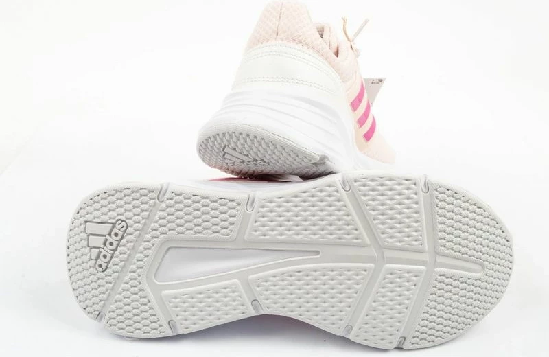 Atlete për femra adidas Galaxy 6, të zeza [Madhësia: 40]