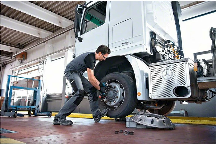 Çelës goditës Bosch GDS 18V-1050 H, brushless, 3/4 inch, pa kabllo