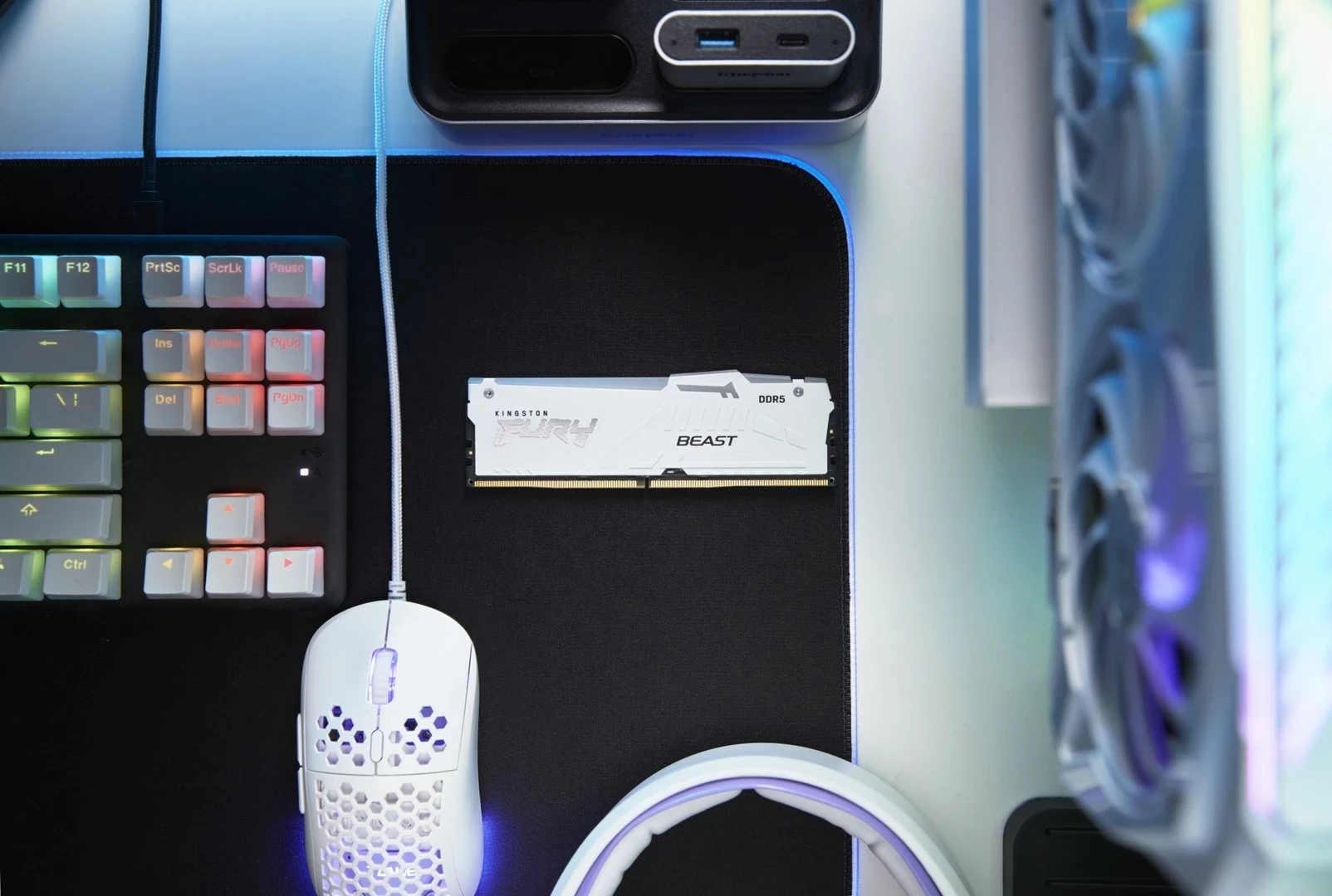 RAM Memorje Kingston FURY Beast 32GB 6000MT/s DDR5 CL36 DIMM (Kit of 2) RGB Bardhë