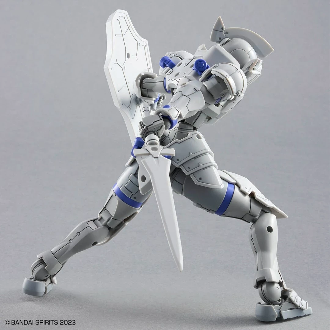 Figurë koleksionuese Bandai 30MF Liber Holy Knight, model për montim