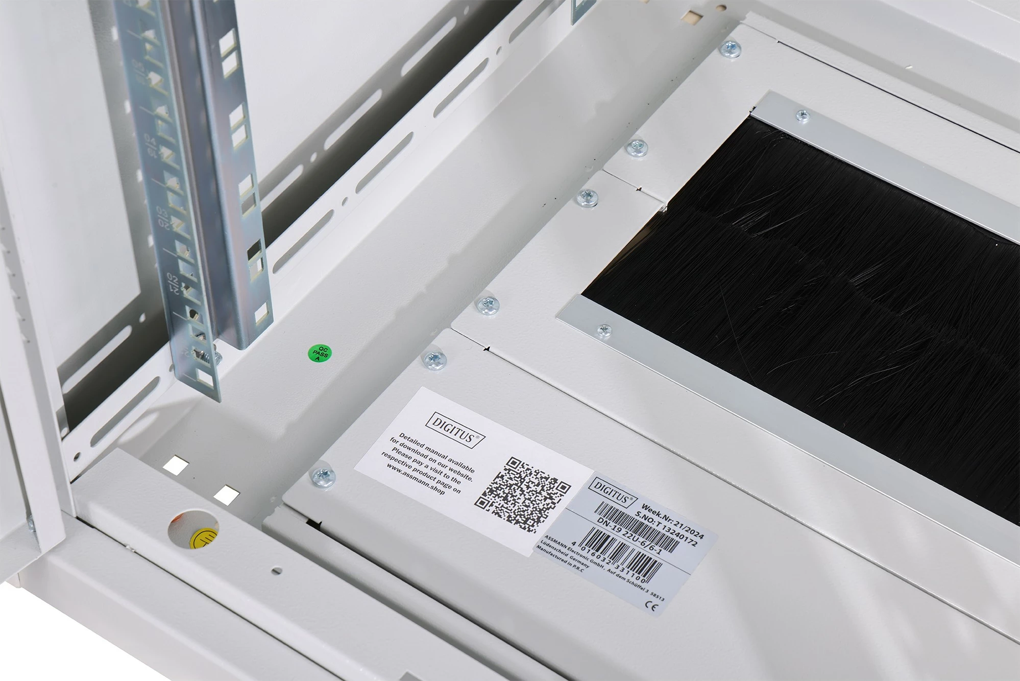 Kasë rrjeti Digitus Unique 22HE 1164x600x600mm, gri