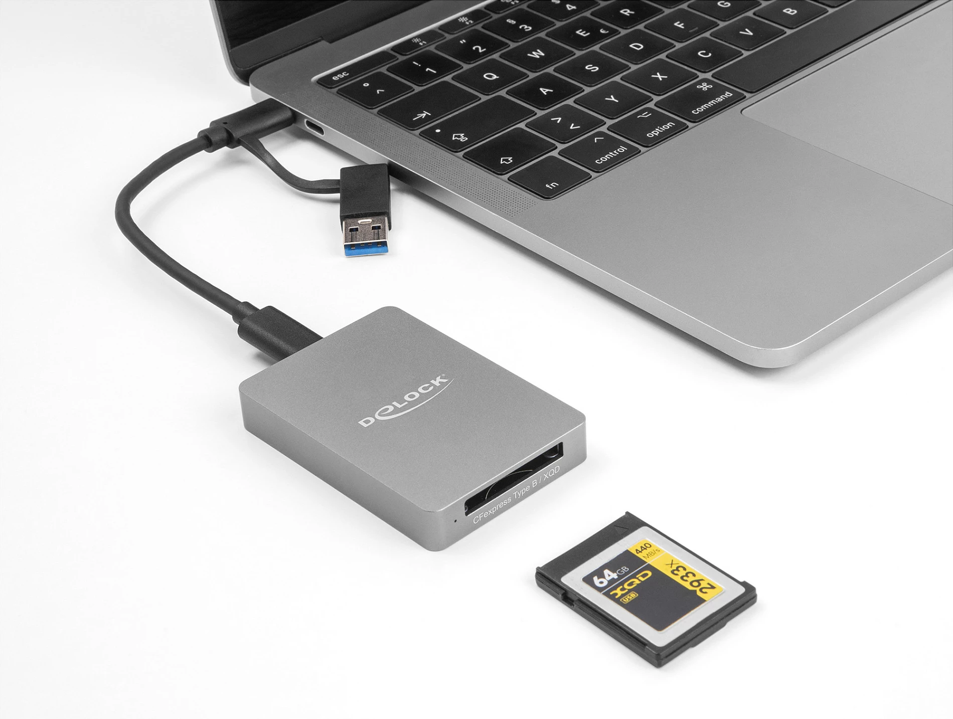 Lexues kartelash DeLOCK USB-C për CFexpress Type B/XQD, 10 Gbps, alumin, gri