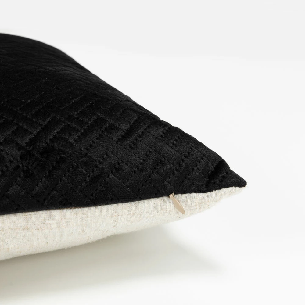 Jastëk dekorativ DIAGONAL, kadife, i zi, 45x45cm