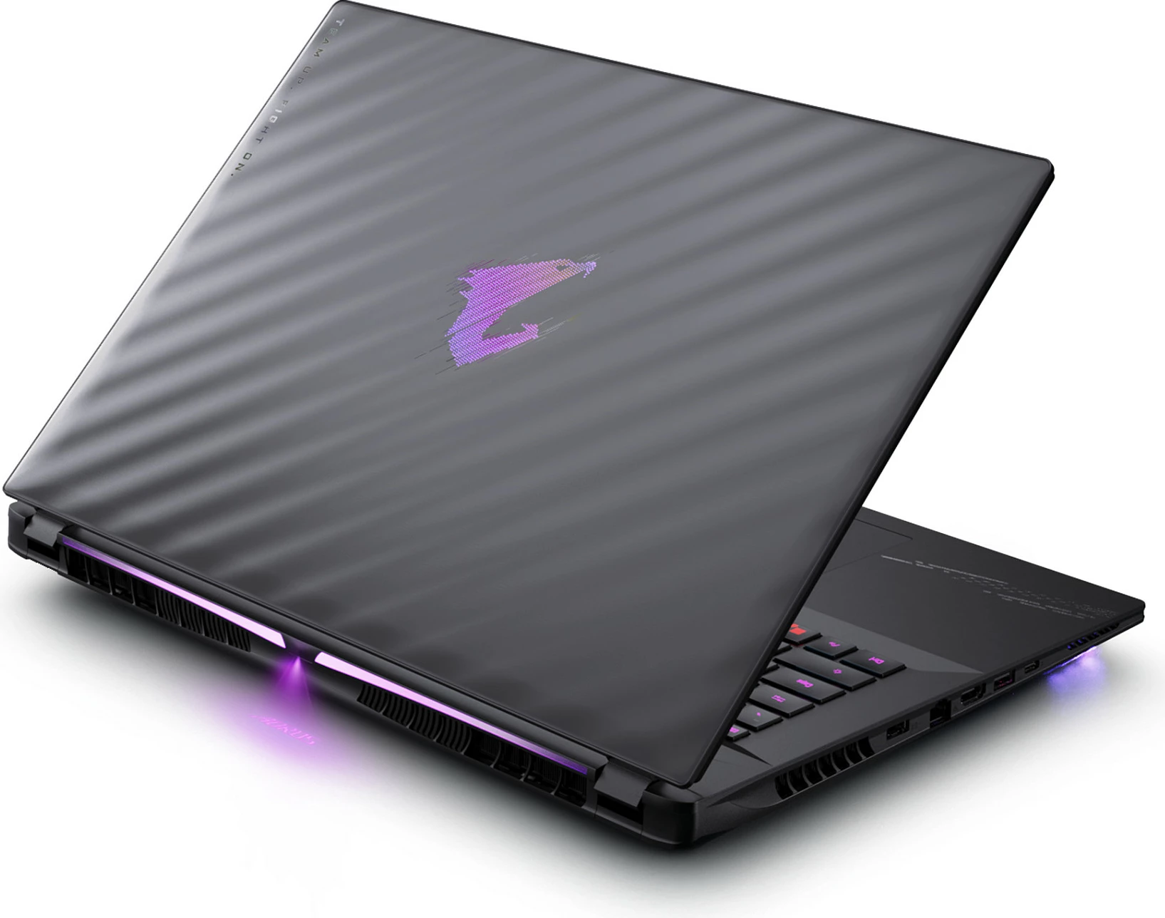 Laptop Gigabyte AORUS MASTER 18 BYHC5DED65SP, Core Ultra 9, 32GB RAM Memorje, 2TB SSD, RTX 5080 16GB, 18" 2560x1600, Windows 11 Pro, 5-degree Black
