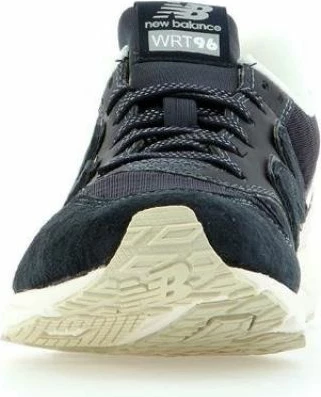 Atlete për femra New Balance WRT96MC, të zeza