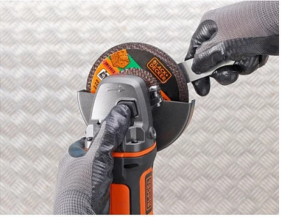 Brushe këndi Black & Decker BCG720N, 18V, 12.5cm, pa kabllo, zi-portokalli