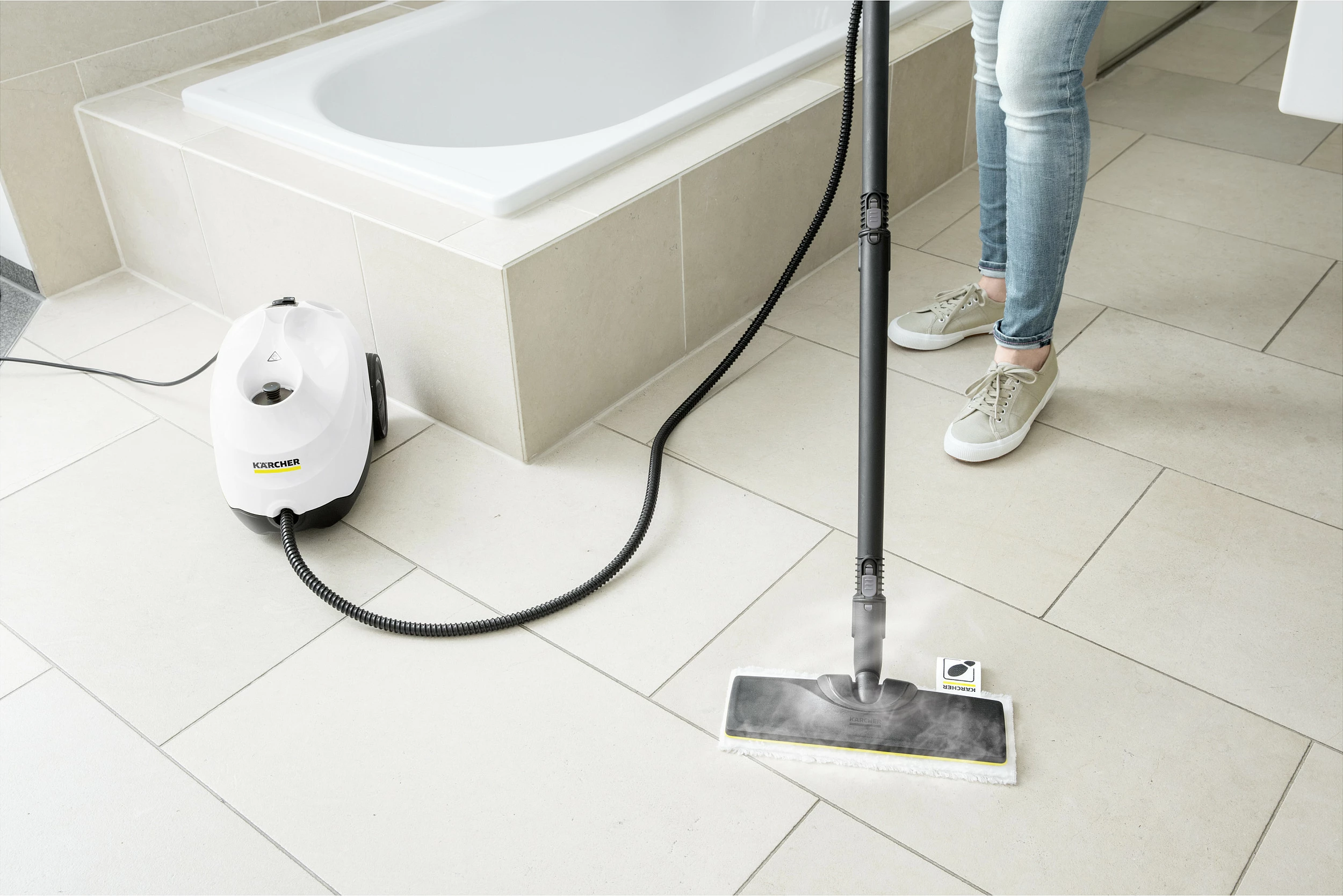 Pastrues me avull Kärcher SC 3 EasyFix, 1900W, 1L, 3.5 bar, bardhë/zi