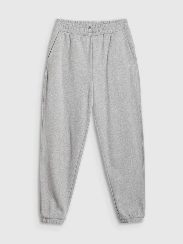 Pantallona sportive për femra 4F