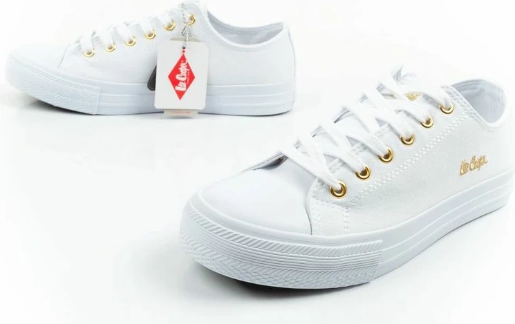 Atlete femra Lee Cooper të bardha