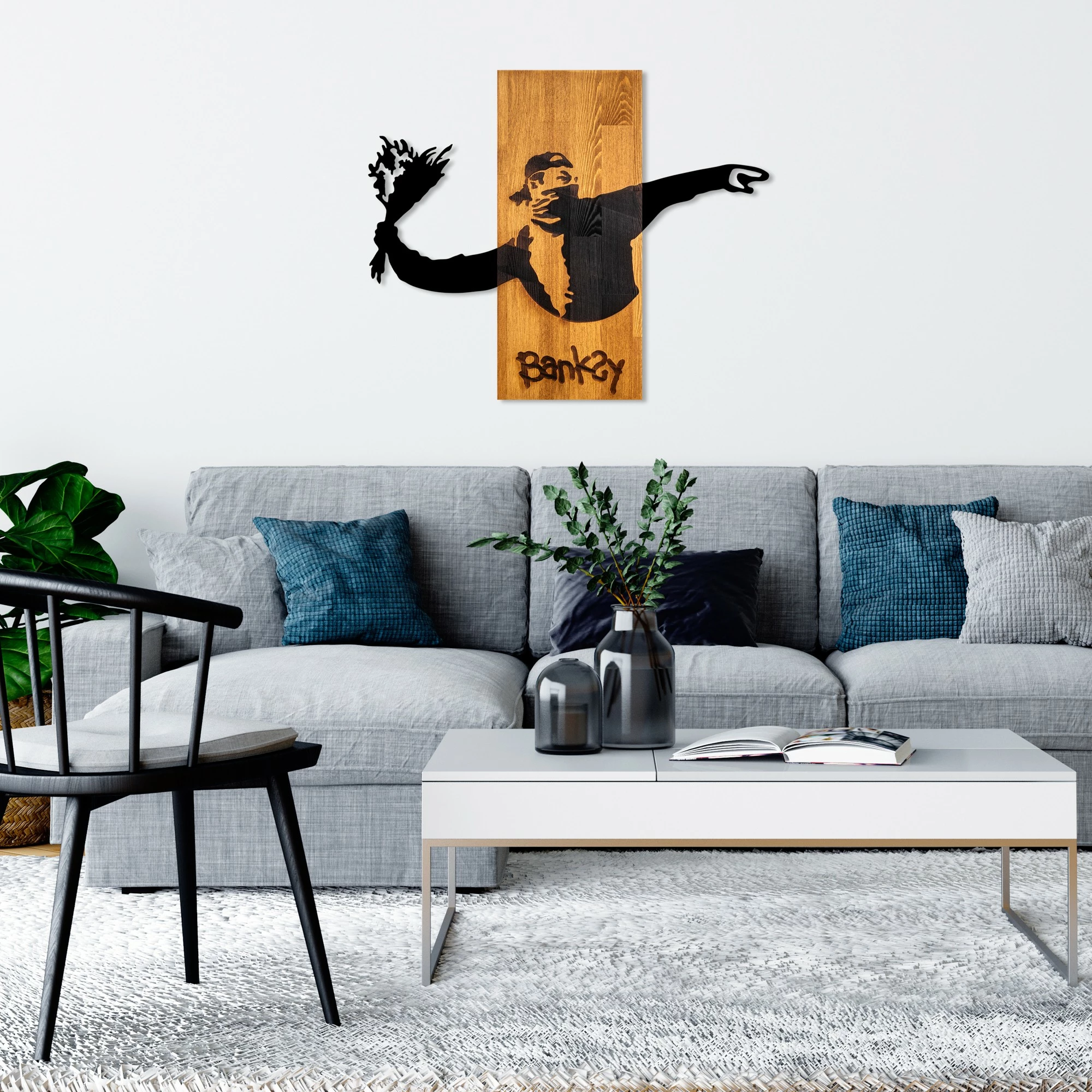 Aksesor dekorativ për mur, dru natyral, Banksy - Flower Thrower, ngjyrë arre, e zezë