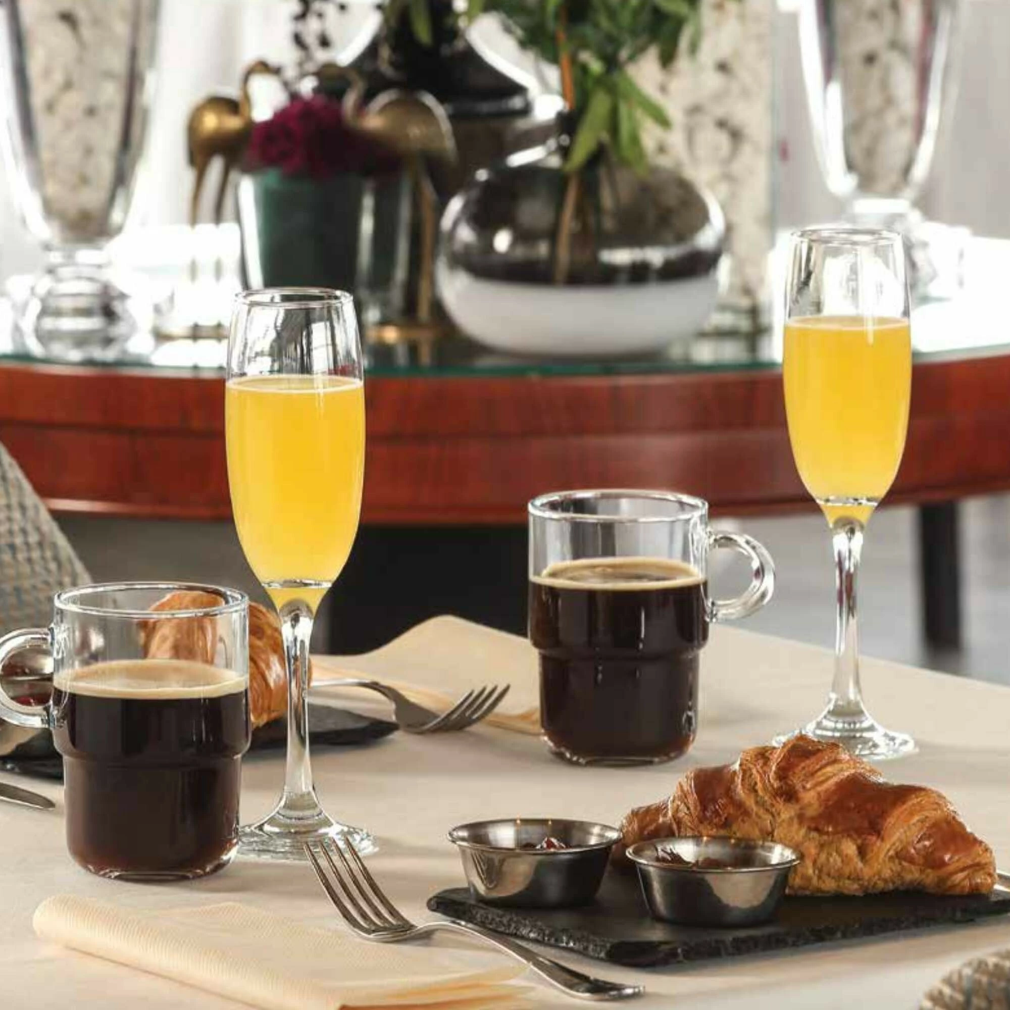 Gotë shampanje LAV HORECA Aspen 220 ml transparente, set 12 copë