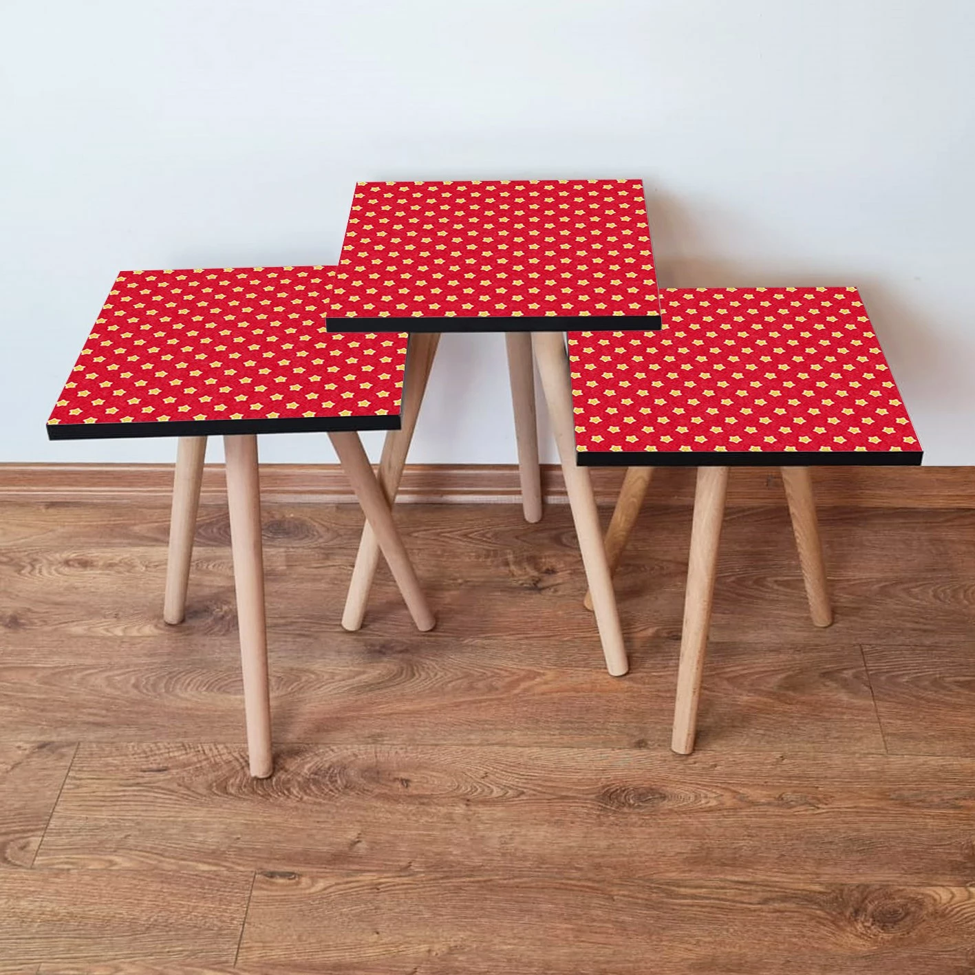 Set tavolinash ndihmëse, 3 copë, Skye Decor, e kuqe/verdhe, 3Shp337