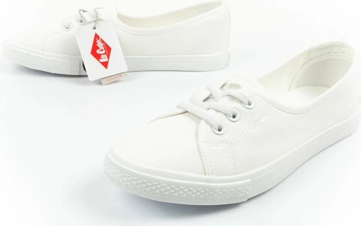 Atlete femra Lee Cooper slip-on baletka, të bardha