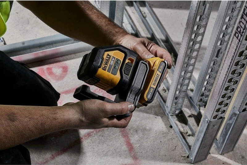Nivel lazer DeWALT DCLE34021N-XJ, 18V, 55m, zi/verdhë