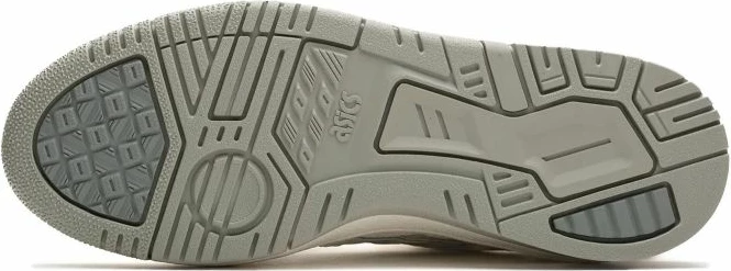 Atlete basketbolli Asics, të bardha