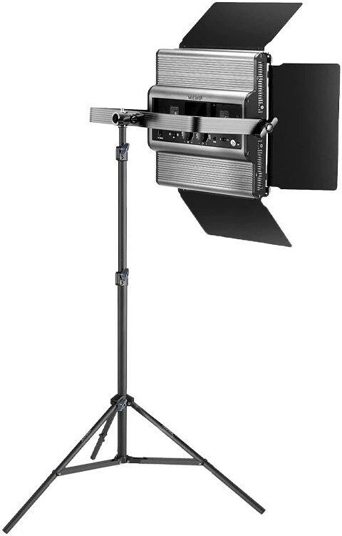 Set drita LED Neewer RGB1200, 60W, 2500-8500K, me stativa dhe barndoors